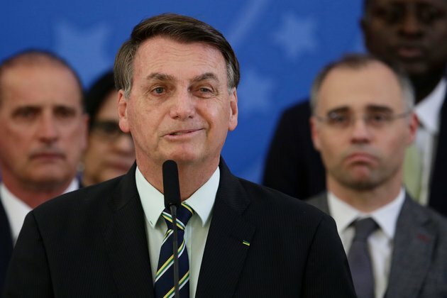 Facebook Removes False Accounts Linked to Brazil&#039;s Bolsonaro