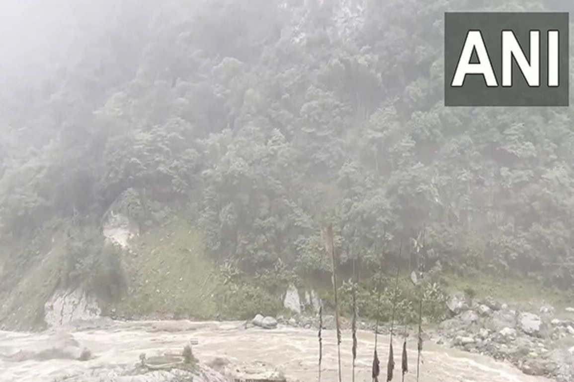 Tourists urged to exercise caution, plan visit to Sikkim based on weather inputs