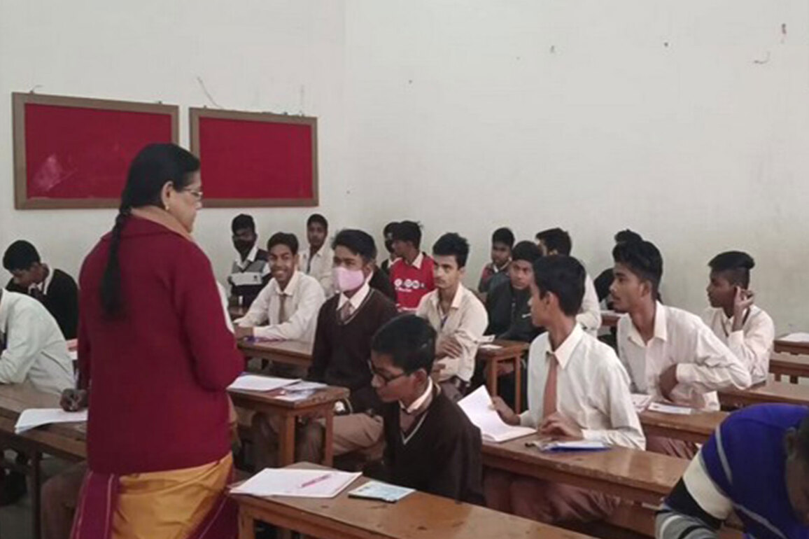 HPBOSE set to roll out "one school, one syllabus" scheme to reduce pressure from Class 10 students