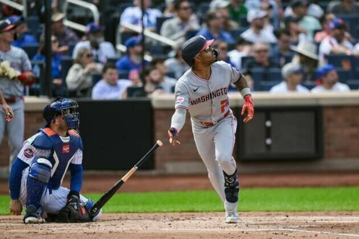 Jacob Young makes stunning grabs, Nats hand Mets worrisome loss