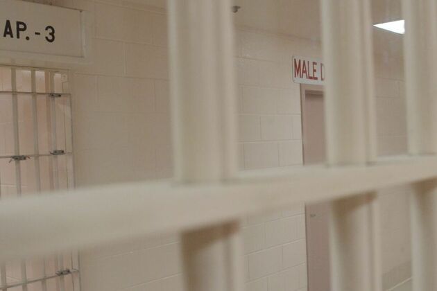 St. Louis sheriff ends inmate hospital transport, cites budget cuts