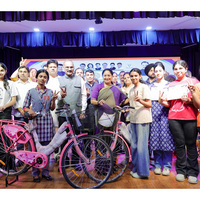 Delhi CM distributes bicycles to meritorious schoolgirls, highlights fuel conservation push