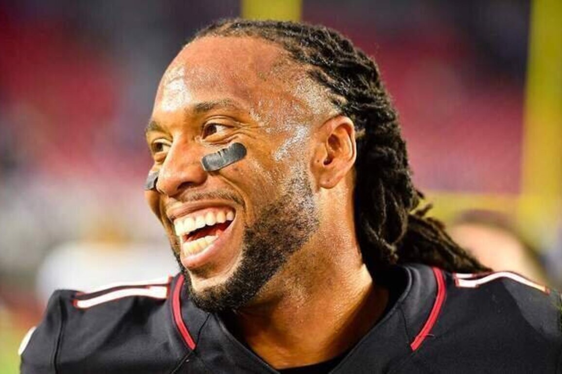 Larry Fitzgerald Voted Into Pro Football Hall Of Fame On First Ballot