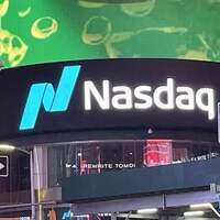 Dow Jones drops 322 points in anotrher down day for U.S. market