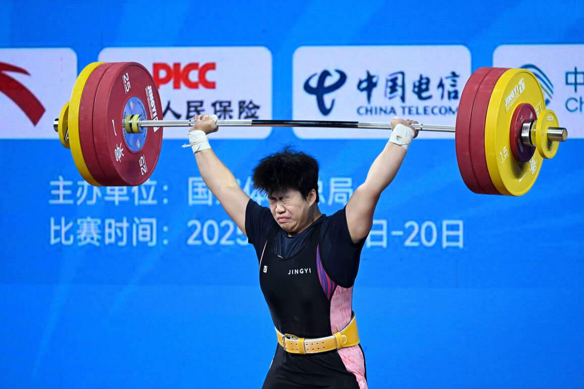 (SP)CHINA-15TH NATIONAL GAMES-WEIGHTLIFTING-WOMEN'S 76KG-FINAL (CN)