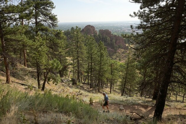 6 Texas hikers rescued from Pueblo County mountain after 25 hours