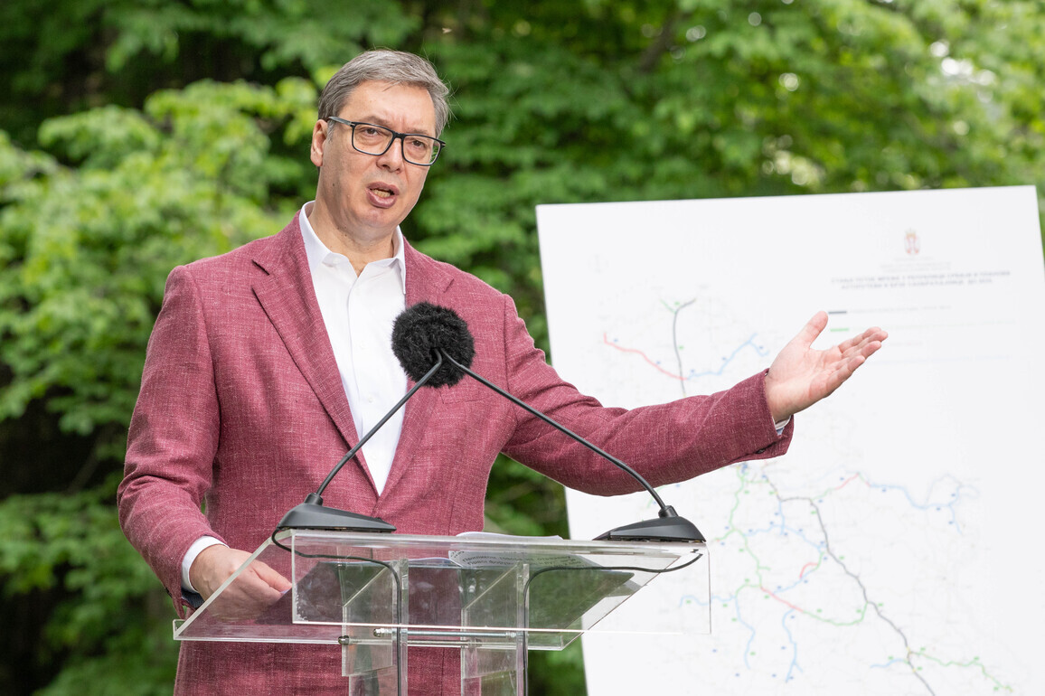 SERBIA-BELGRADE-CHINESE COMPANY-NEW EXPRESSWAY CONTRACT-SIGN