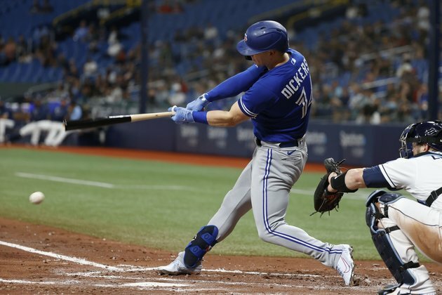 Blue Jays try to chase down playoff spot against Rays