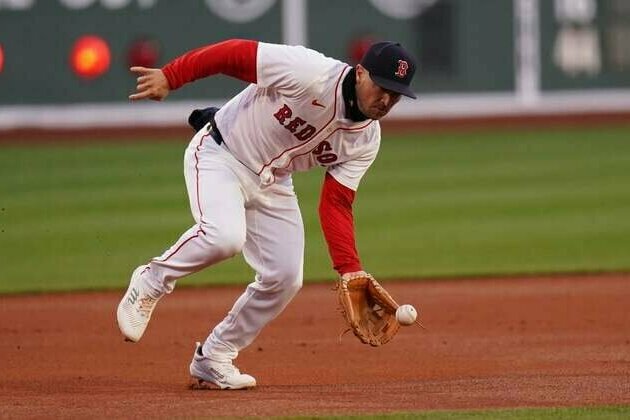 Red Sox activate 3B Alex Bregman, DFA RHP Michael Fulmer