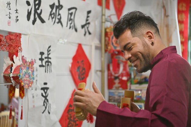 "Laowai" in China | Venezuelan expat dedicated to promoting Tianjin cross-talk in Spanish-speaking world