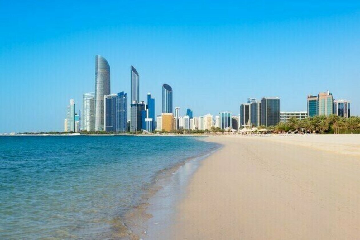 DMT launches comprehensive Abu Dhabi Beach Guideline