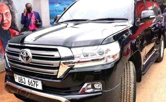 Emmotoka ya Kyagulanyi empya. Emmotoka ya Kyagulanyi empya.