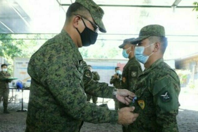 AFP chief fetes Eastern Mindanao troops for victories vs. Reds