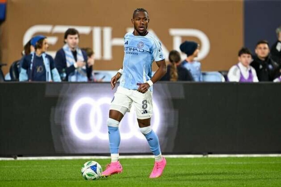 NYCFC re-signs M Andres Perea through 2027-28