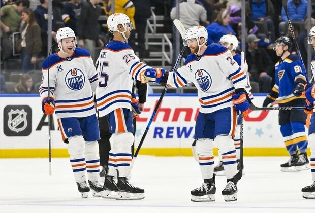 Oilers bid to build momentum in encounter vs. Blackhawks