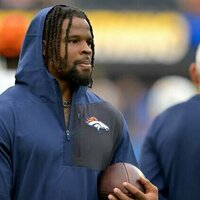 Broncos LB Dre Greenlaw suspended 1 game for chasing down ref