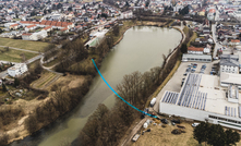 A view of Lake Mertsee, under which part of a 1.2km long district heating pipe was partially installed for the open-air swimming pool on the right-hand side. Credit: Josepha und Markus