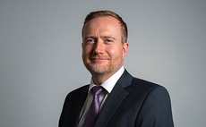 Defra chief unaware of sheep shearing visa block as the news has not 'hit his desk'