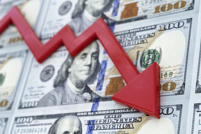 Recession fears rise as US economy falls