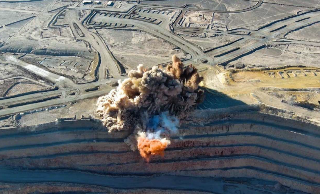 The Encuentro sulphides development was approved in July 2025 with an estimated investment of $1 billion