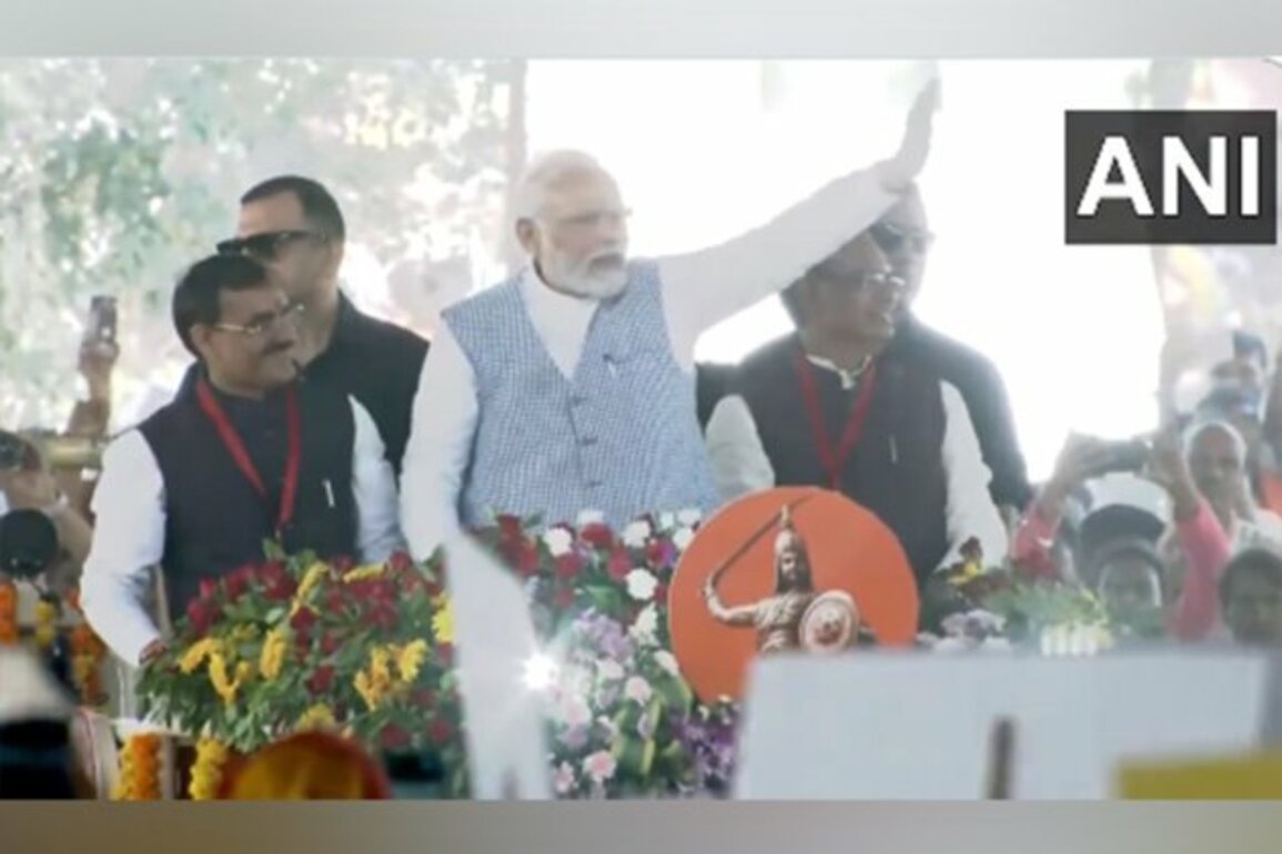 PM Modi lays foundation stone of 'Rani Durgavati Smarak', unveils projects of about Rs 12,600 crore in Madhya Pradesh