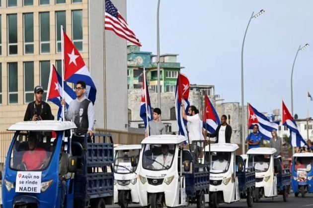 Cubans protest US sanctions by riding bikes, electric tricycles