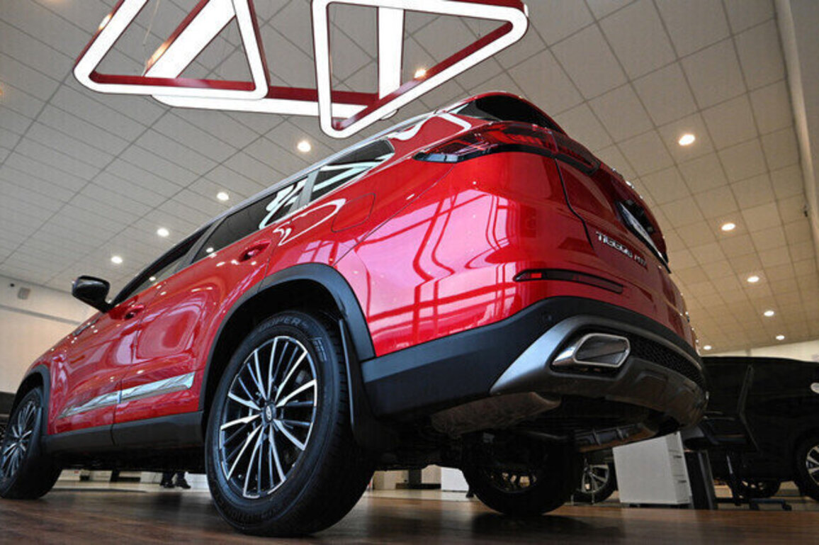 Chinese car brands closing showrooms in Russia  Kommersant