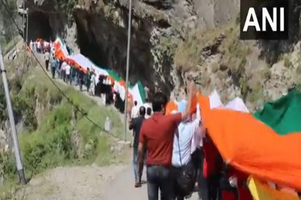 J-K: Mega Tiranga Rally held at Teetwal, near the LoC in Kupwara district