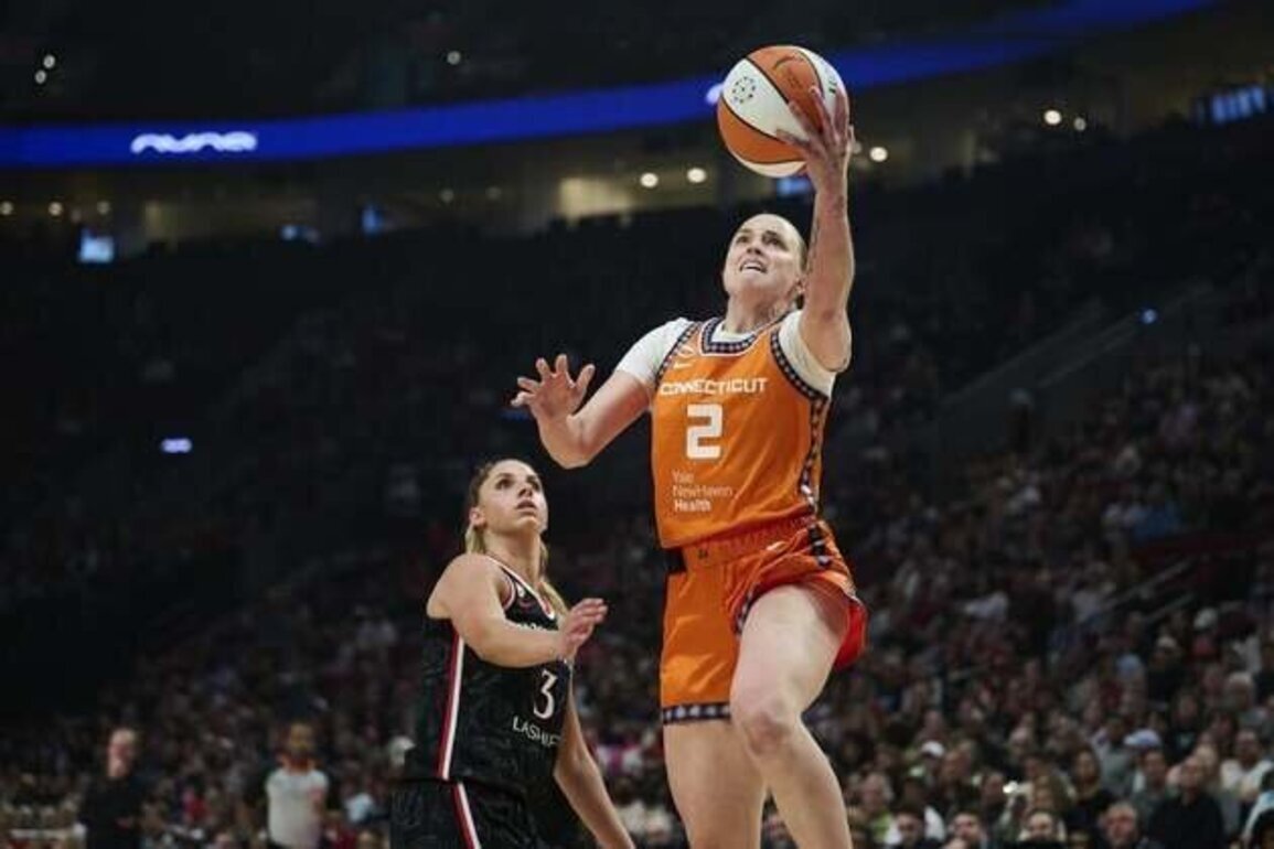 Sun waive G Hailey Van Lith, activate G Leila Lacan