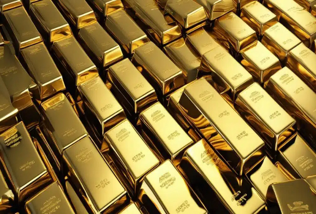 Gold vaults $3,000 in rush for safety from market, political worries