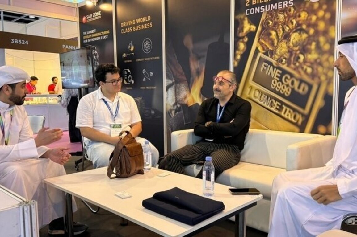 SAIF Zone highlights gold investment at Hong Kong fair