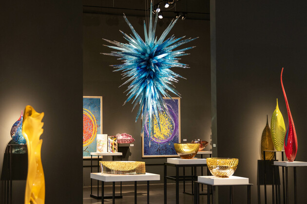 CANADA-TORONTO-CONTEMPORARY GLASS GALLERY