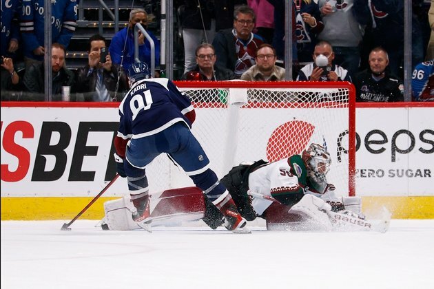Avalanche eye home-and-home sweep of Coyotes