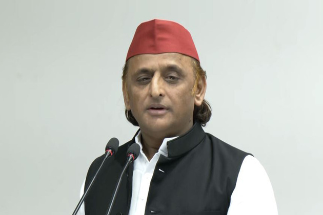 "Cylinders don't get expensive; roti-thali gets costlier": Akhilesh Yadav slams BJP over LPG price reduction