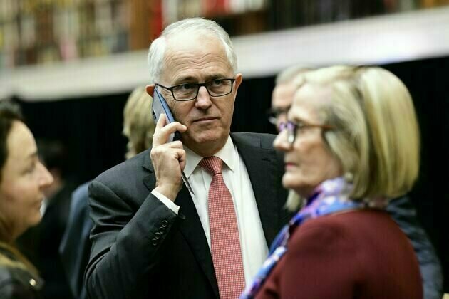 Politics with Michelle Grattan: Malcolm Turnbull on Australia's 'dumb' defence debate