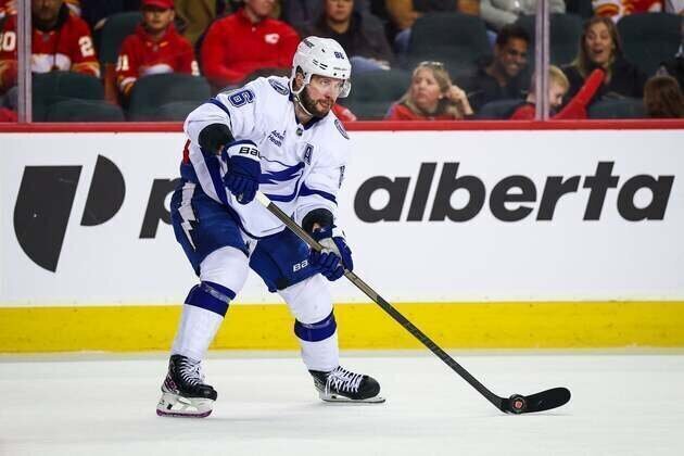 Penguins, Lightning hope to shake off erratic March in playoff push