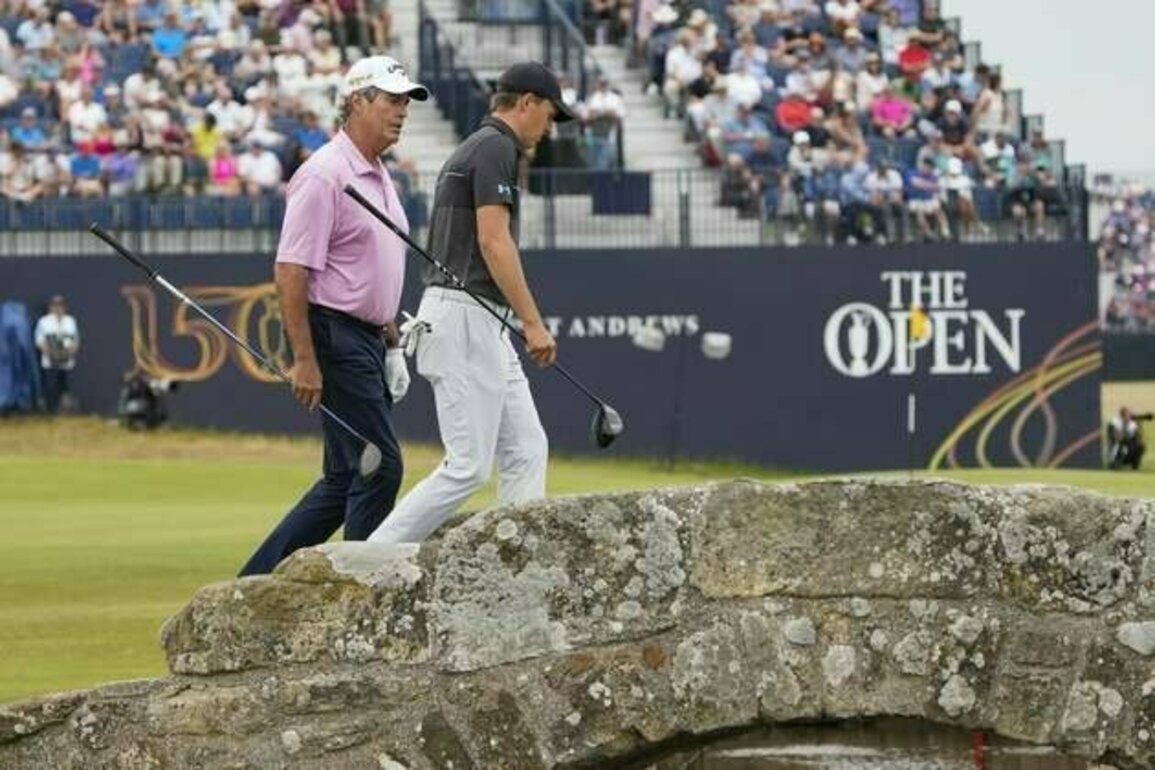 Golf analyst Ian Baker-Finch retiring from CBS