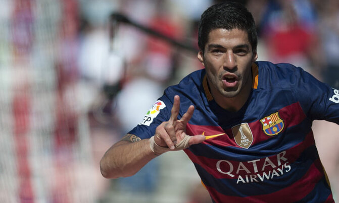 Suarez outguns Messi, Ronaldo to fire Barca to title Suarez outguns Messi, Ronaldo to fire Barca to title