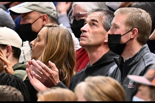 Report: Gonzaga suspend John Stockton's tickets over mask rules