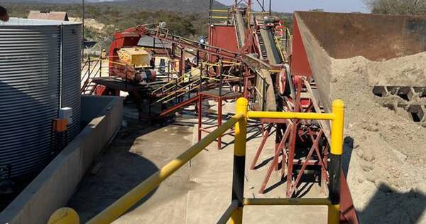 Gold is flowing through Kavango's 50-tonne Hillside circuit