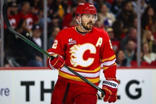 Mammoth bolster D, acquire MacKenzie Weegar from Flames