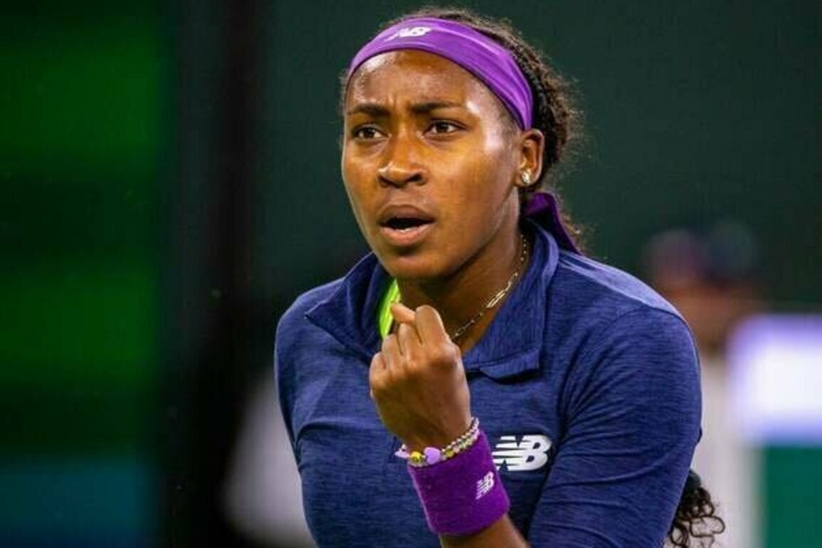 Coco Gauff stays alive at WTA Finals with win over Jasmine Paolini