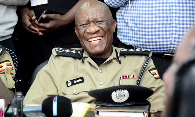 Ochola replaces Kayihura as EAPCCO chairperson Ochola replaces Kayihura as EAPCCO chairperson