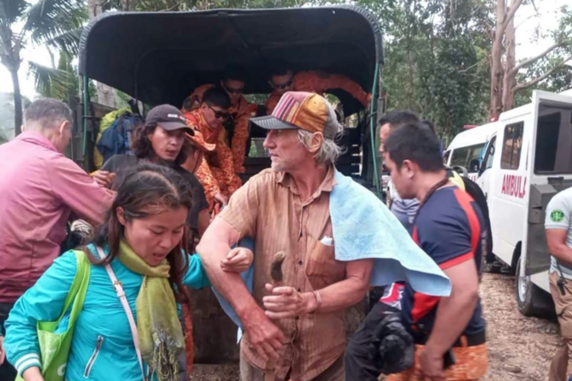 Last Of Six Foreign Hikers Missing In Philippines Rescued - IBTimes
