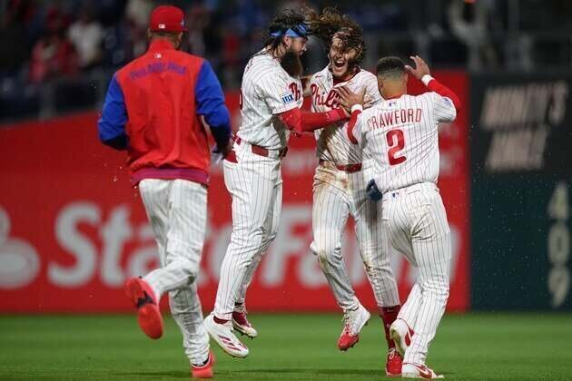 MLB roundup: Phillies sweep DH vs. Giants with pair of walk-offs