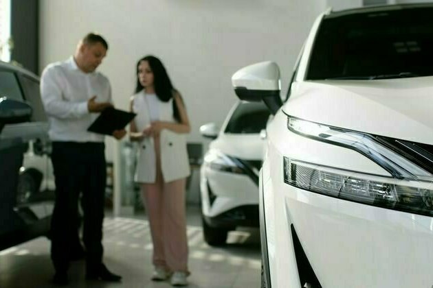 Back to the fuel guzzlers? Coalition plans to end EV tax breaks would hobble the clean transport transition