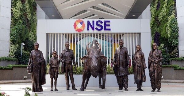 Indian markets extend winning streak on improving monsoon and softer crude oil prices