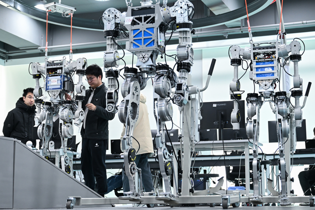 (EyesOnSci)CHINA-HUBEI-WUHAN-HUMANOID ROBOT INDUSTRY (CN)