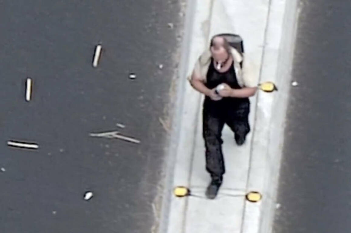Las Vegas police helicopter helps track down suspected spray painter