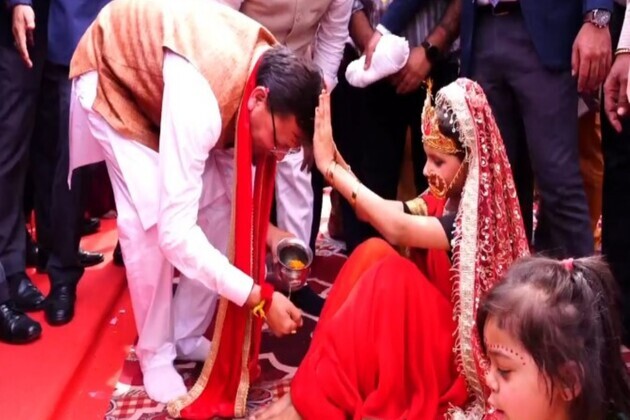 Uttarakhand CM Dhami participates in 'Kanya Pujan' at Sanatan Dharma Temple
